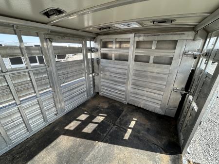 Used 2016 Cimarron Stierwalt 9723