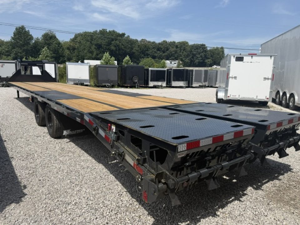 New HillCrest Gooseneck 35+5 25.9 W/ Max Ramps
