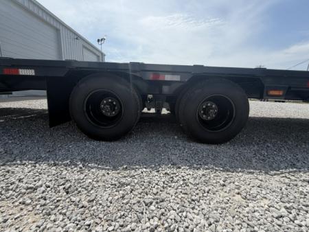 New HillCrest Gooseneck 35+5 25.9 W/ Max Ramps