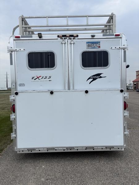 Used 2005 Exiss Trailers 4H 14'LQ Horse Trailer