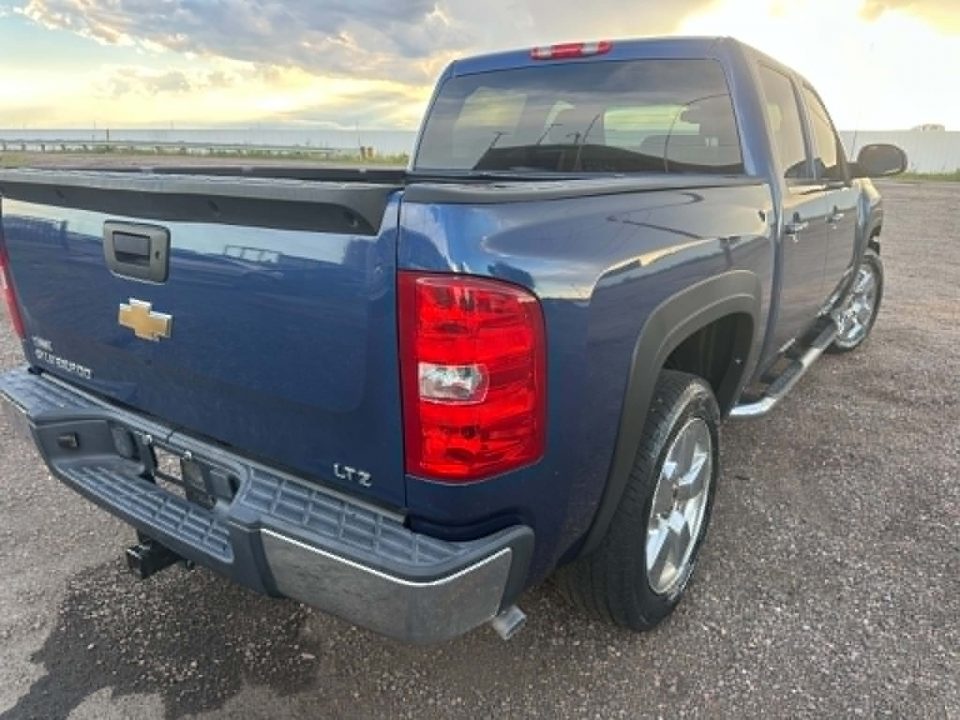 2009 Chevrolet Silverado 1500 LTZ - Photo 24