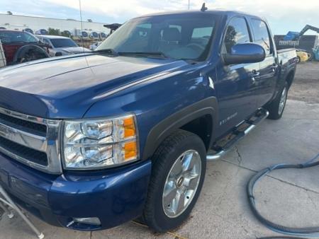 2009 Chevrolet Silverado 1500 LTZ - Photo 7