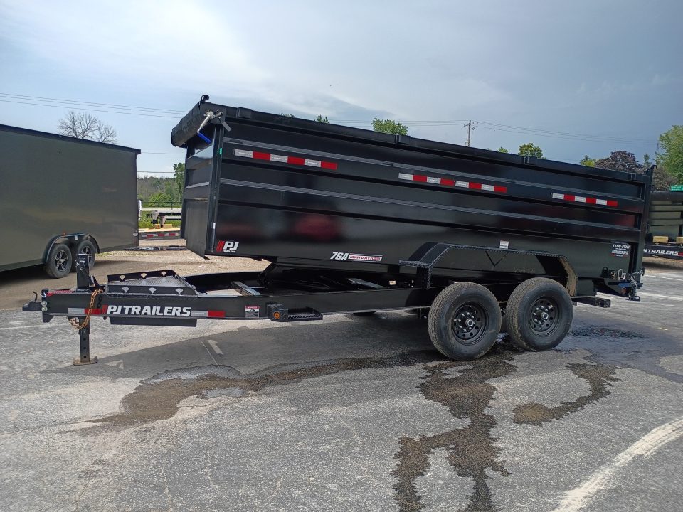 New 2026 PJ Trailers DM162