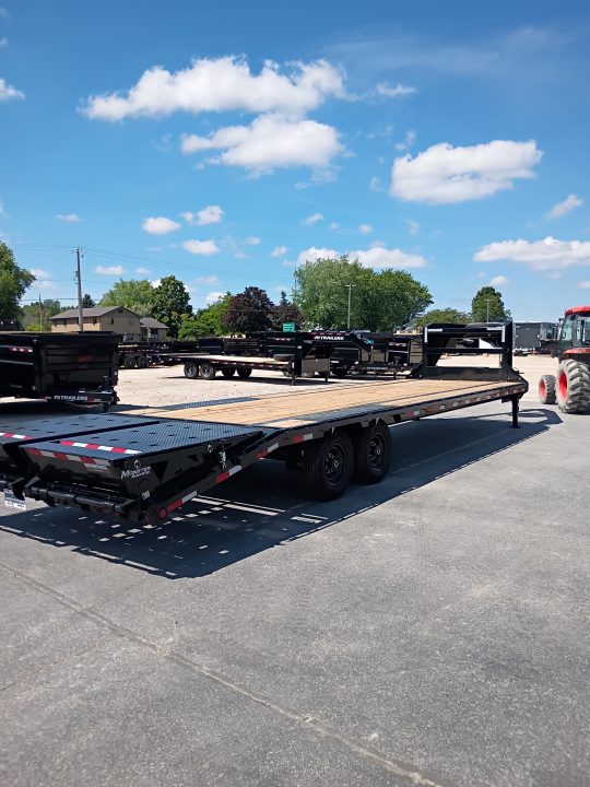 New 2027 PJ Trailers LQ302
