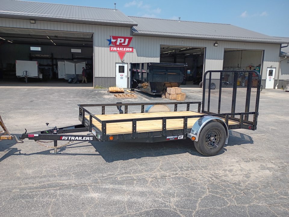 New 2027 PJ Trailers U7121