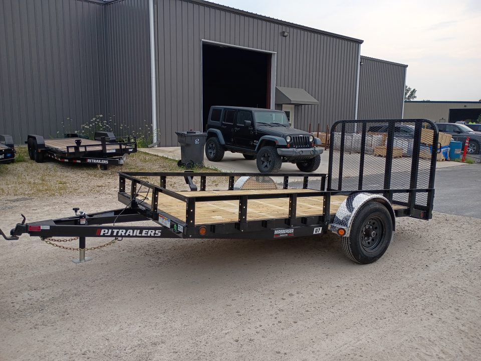 New 2027 PJ Trailers U7121