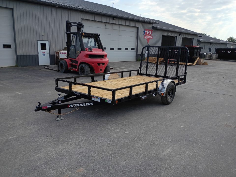 New 2027 PJ Trailers U8141