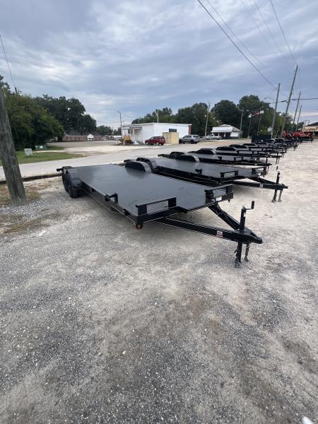New 2026 P & T Trailers 82X24SSCH Car Hauler