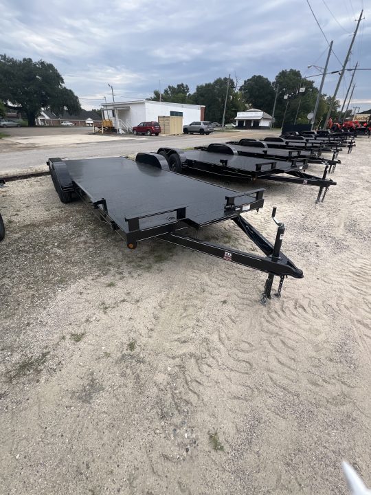 New 2026 P & T Trailers 82X22SSCH Car Hauler