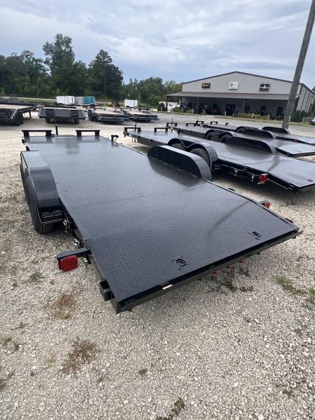 New 2026 P & T Trailers 82X20SSCH Car Hauler