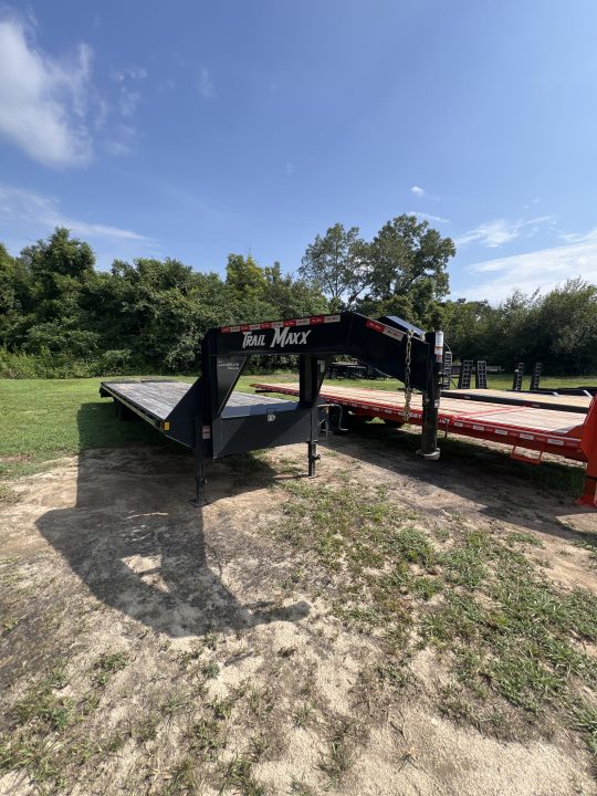 Used 2025 Trail Maxx MAX27-32 Flatbed Trailer