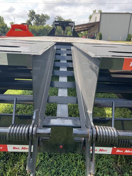 Used 2025 Trail Maxx MAX27-32 Flatbed Trailer