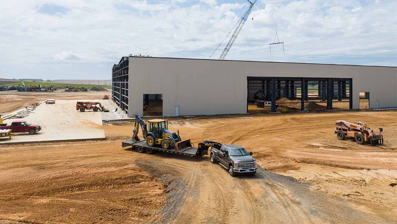 New 2027 Big Tex 22GN Gooseneck Deck over 23,900 gvw with mega ramp