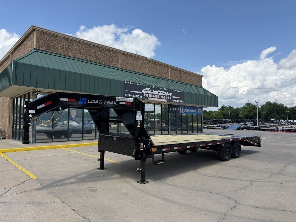 New #391863 2027 LOAD TRAIL GP 25 X 102 TANDEM AXLE LOW-PRO 14K FLATBED GOOSENECK W/ MAX RAMPS