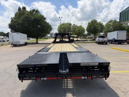 New #391863 2027 LOAD TRAIL GP 25 X 102 TANDEM AXLE LOW-PRO 14K FLATBED GOOSENECK W/ MAX RAMPS
