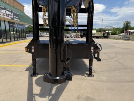 New #391863 2027 LOAD TRAIL GP 25 X 102 TANDEM AXLE LOW-PRO 14K FLATBED GOOSENECK W/ MAX RAMPS