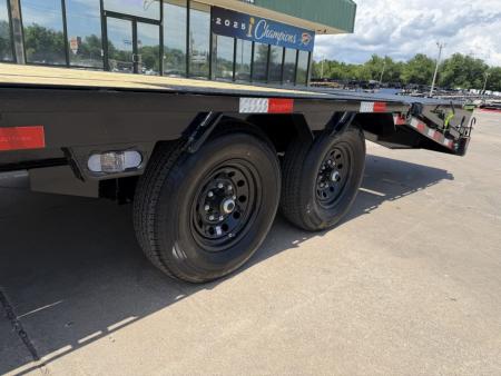 New #391863 2027 LOAD TRAIL GP 25 X 102 TANDEM AXLE LOW-PRO 14K FLATBED GOOSENECK W/ MAX RAMPS