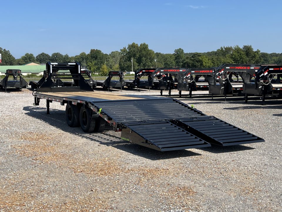 New 2027 Load Trail 102"x25' 24k Gooseneck Flatbed Trailer