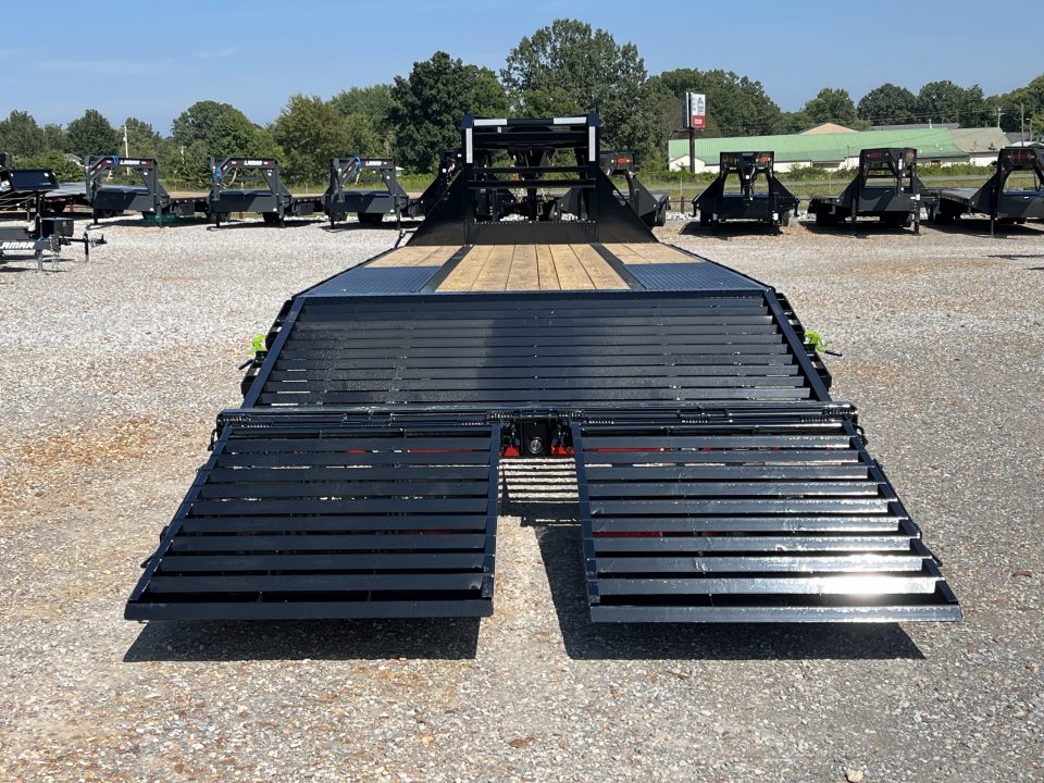 New 2027 Load Trail 102"x25' 24k Gooseneck Flatbed Trailer