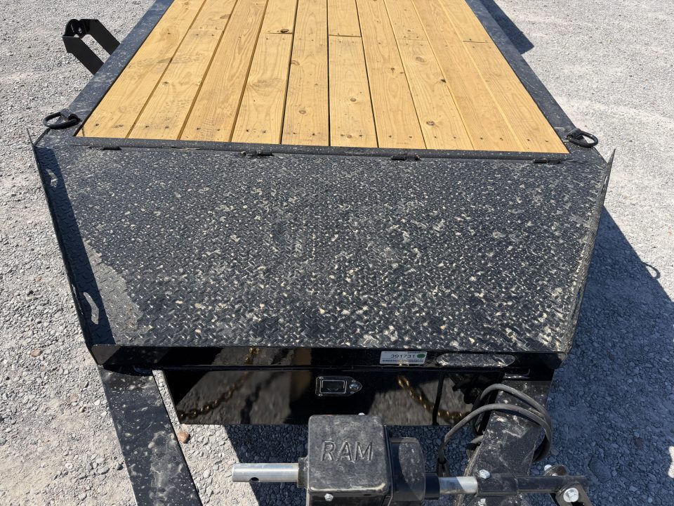 New 2027 Load Trail Equipment Trailer | 83" x 24' | 21K GVWR