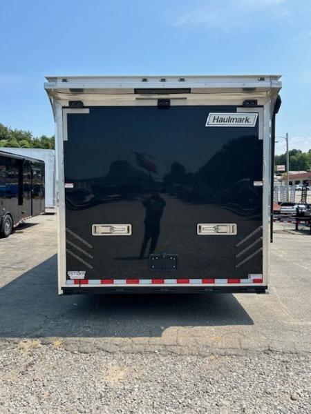 New Haulmark 8.5x34 18k Edge Black W/ Hyd Jack/AC