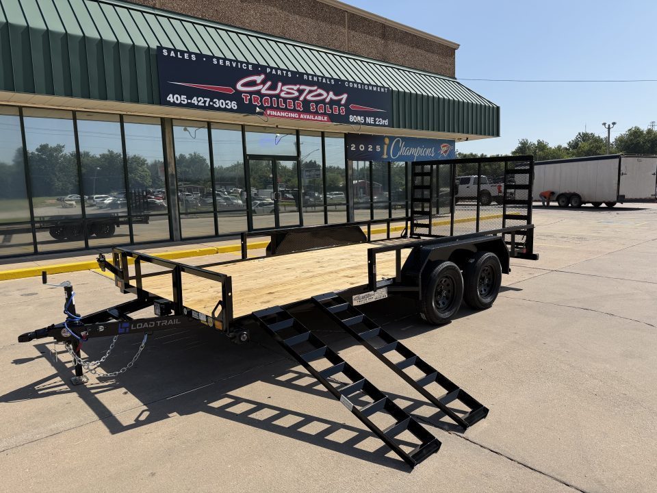 New #388956 2027 LOAD TRAIL UE 16 X 83 TANDEM AXLE UTILITY W/ RAMP GATE 7K
