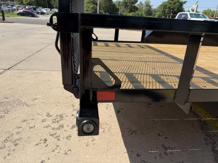 New #388956 2027 LOAD TRAIL UE 16 X 83 TANDEM AXLE UTILITY W/ RAMP GATE 7K