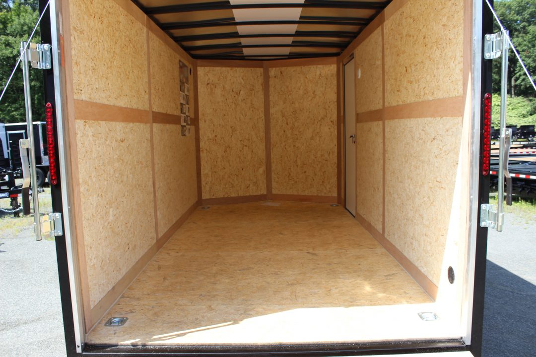 2027 Haulmark photo 7