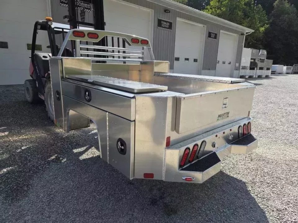 New Martin Truck Bodies Aluminum Gooseneck Service Body SRW 6.5' GMC / Chevy / Ford SMOOTH APPEARANCE