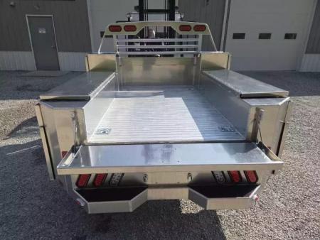 New Martin Truck Bodies Aluminum Gooseneck Service Body SRW 6.5' GMC / Chevy / Ford SMOOTH APPEARANCE