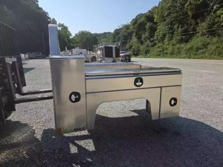 New Martin Truck Bodies Aluminum Gooseneck Service Body SRW 6.5' GMC / Chevy / Ford SMOOTH APPEARANCE