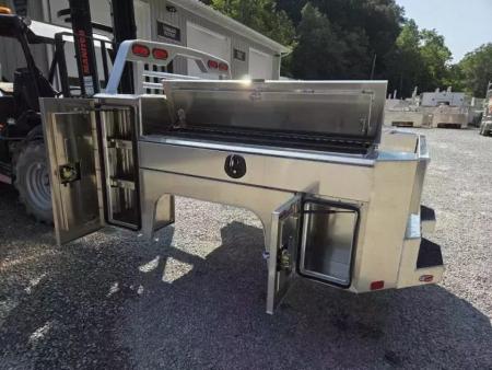 New Martin Truck Bodies Aluminum Gooseneck Service Body SRW 6.5' GMC / Chevy / Ford SMOOTH APPEARANCE
