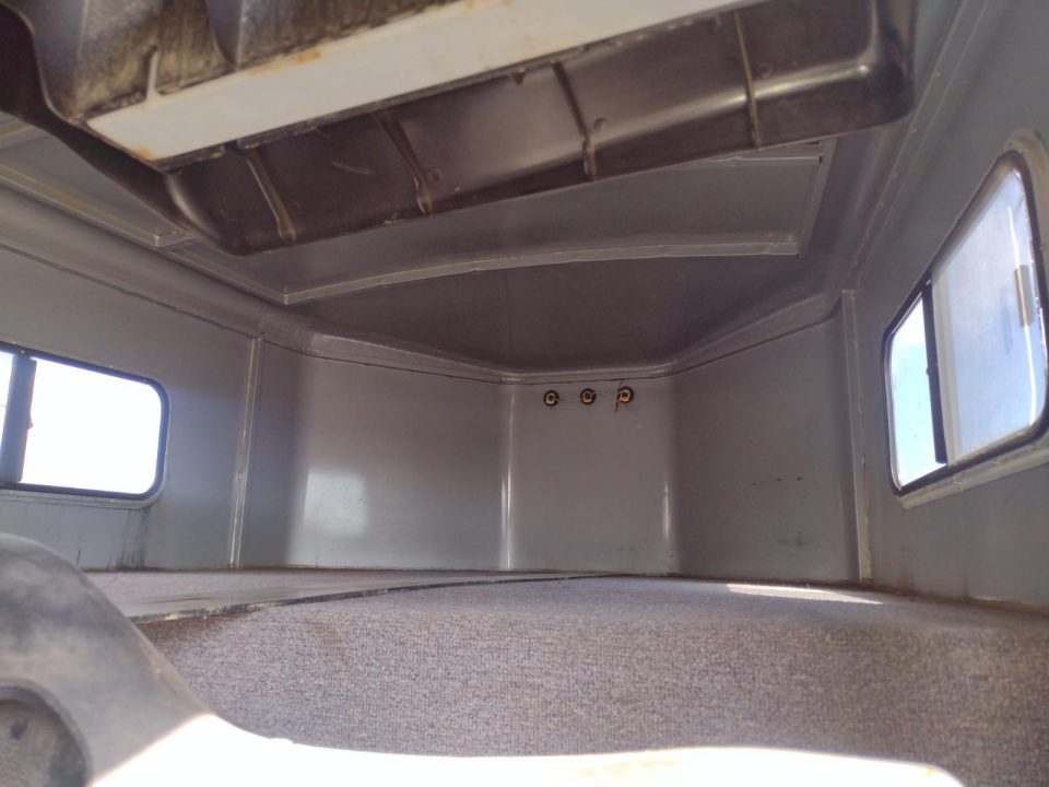 Used 2002 Titan Trailer 18' Combo Stock Trailer