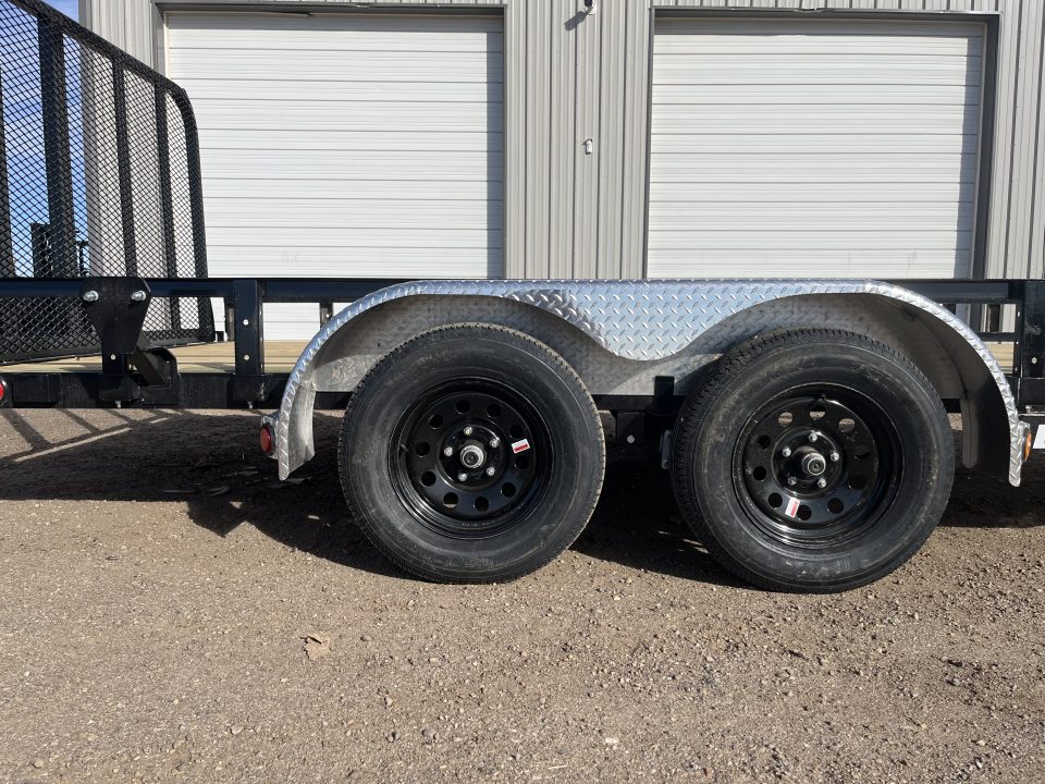 New 2027 PJ 83"x16' Tandem Axle Utility Trailer - UL
