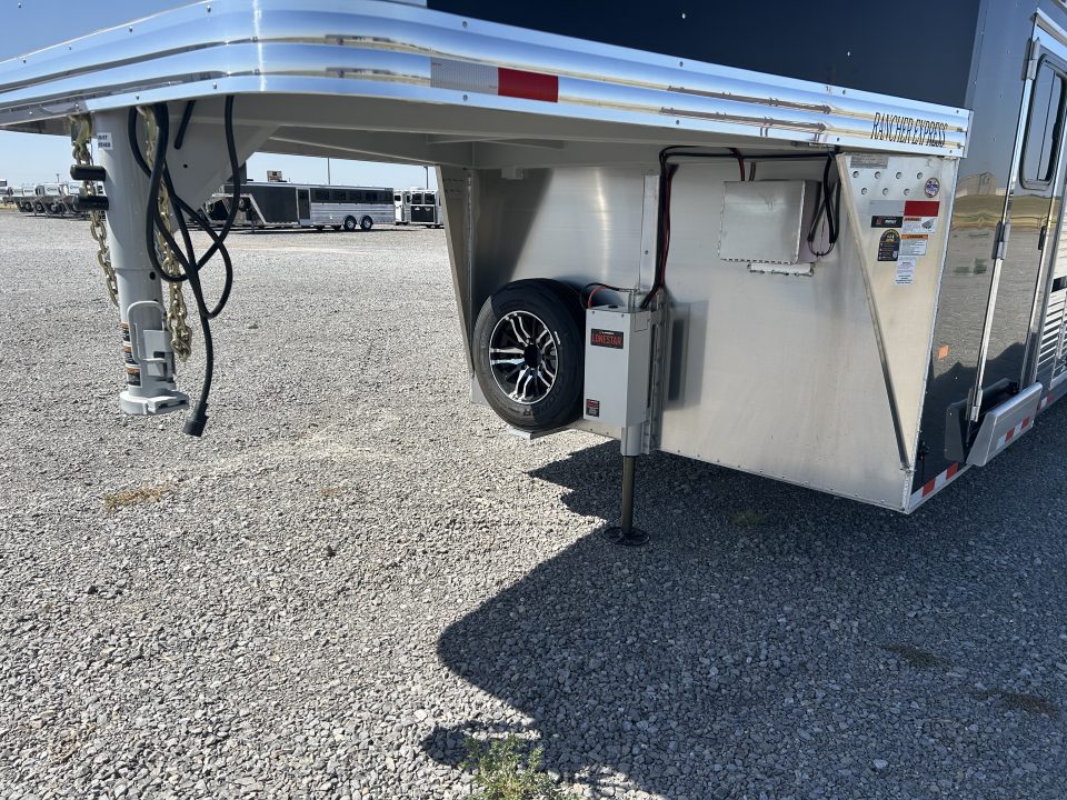 New 2027 Sundowner Rancher Express 2726