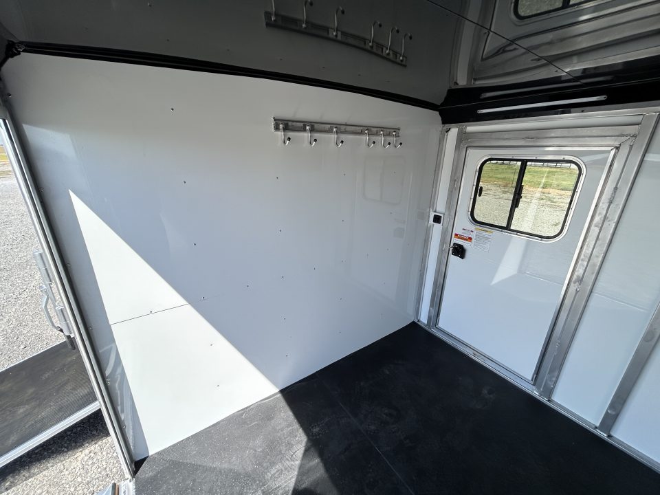 New 2027 Sundowner Rancher Express 2726