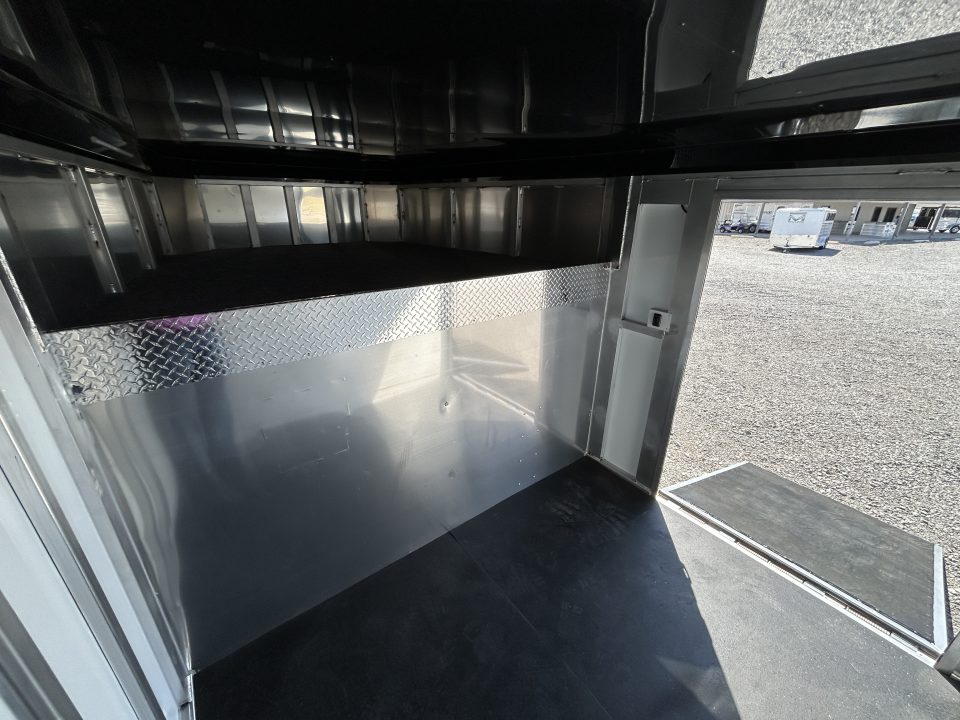 New 2027 Sundowner Rancher Express 2726