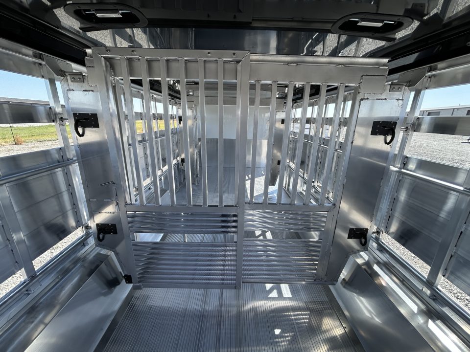 New 2027 Sundowner Rancher Express 2726