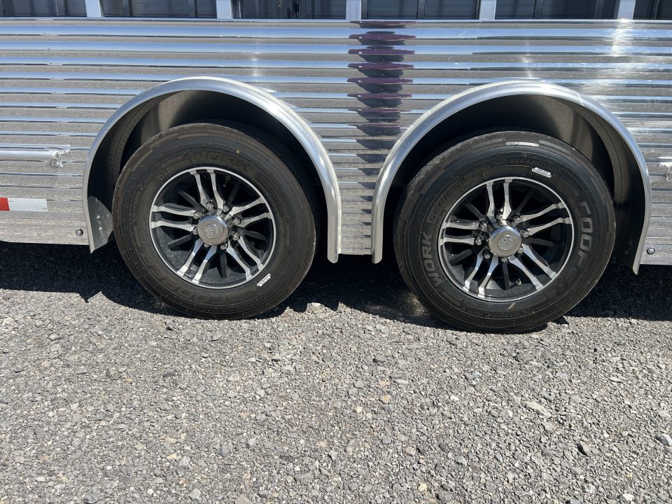 New 2027 Sundowner Rancher Express 2726