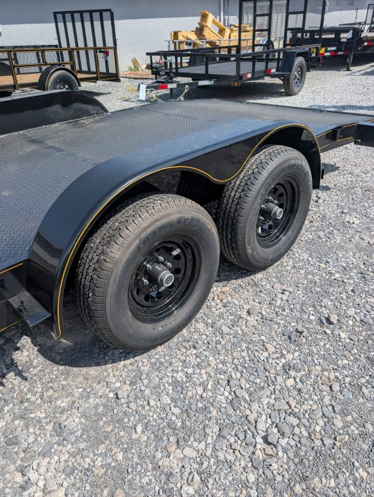 New 2026 P & T Trailers 7K 82X20 REM FENDERS - 2 BRAKE Car Hauler