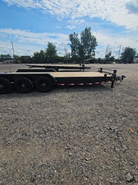 New 2027 Load Trail 24' Equipment Trailer Axle W/Max Ramps