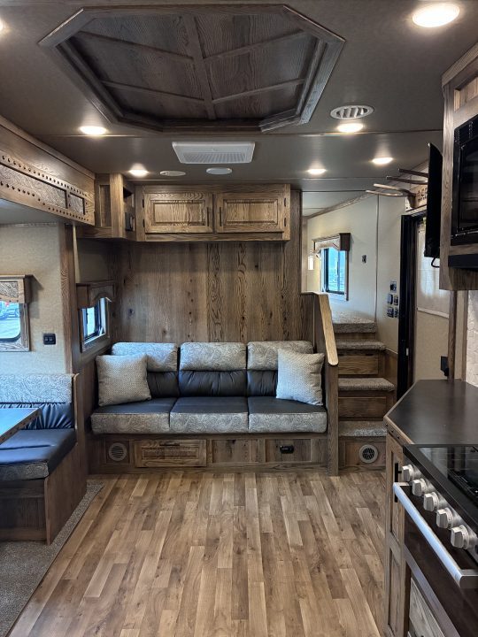 New 2027 Lakota Infinity 3H 16' LQ Horse Trailer