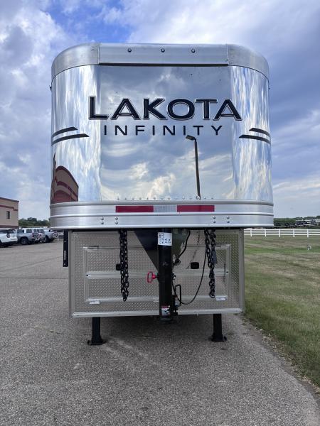 New 2027 Lakota Infinity 3H 16' LQ Horse Trailer