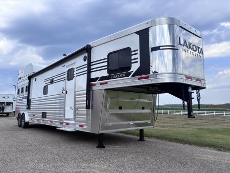 New 2027 Lakota Infinity 3H 16' LQ Horse Trailer
