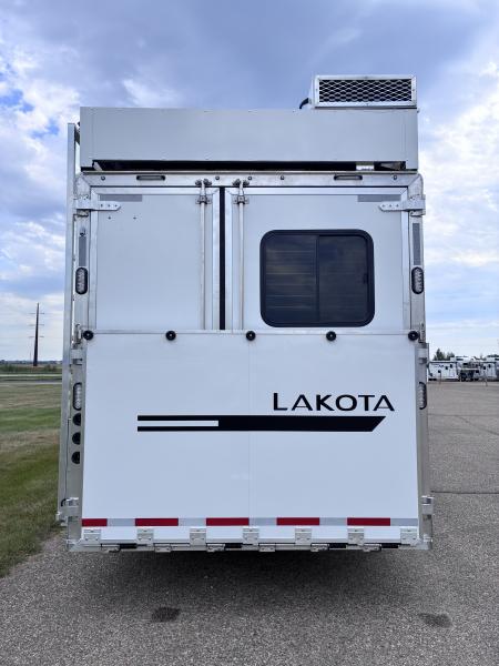 New 2027 Lakota Infinity 3H 16' LQ Horse Trailer