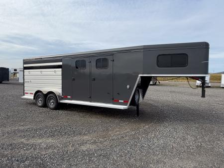 New 2026 Trails West 17' SANTA FE Living Quarter Stock / Stock Combo Trailer