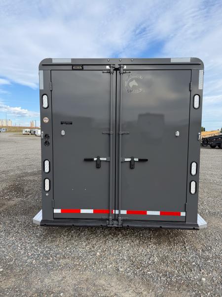 New 2026 Trails West 17' SANTA FE Living Quarter Stock / Stock Combo Trailer