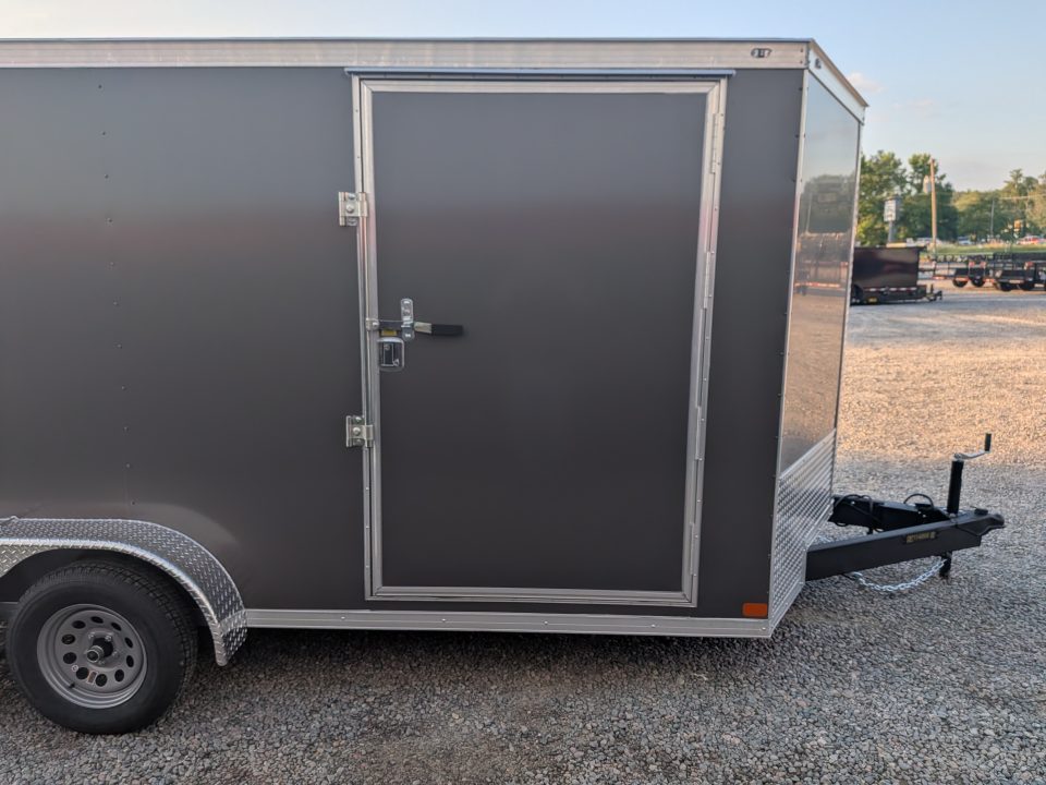 2027 Covered Wagon photo 2