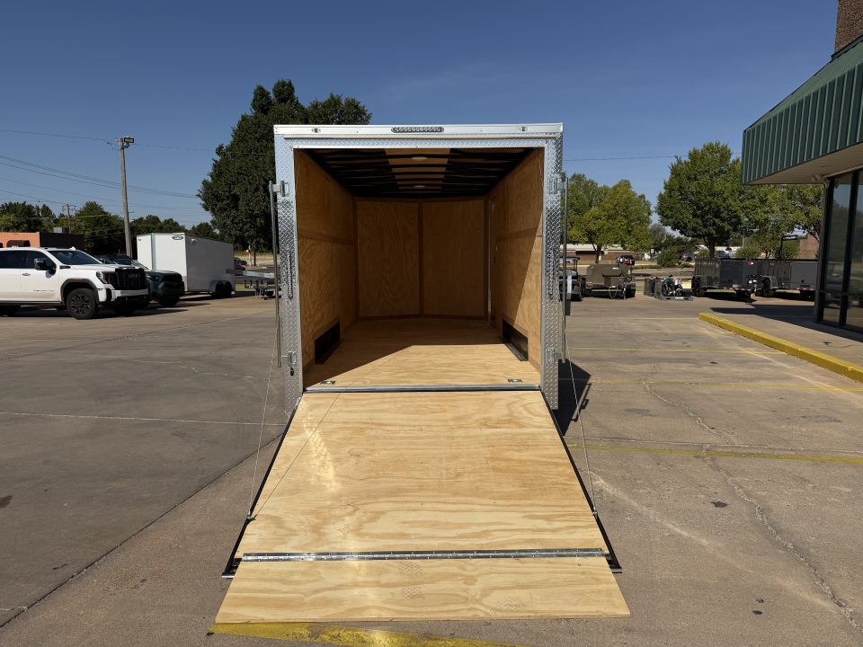 New #056552 2027 FOREST RIVER TA3 7 X 16 TANDEM AXLE 10K ENCLOSED W/ REAR RAMP DOOR