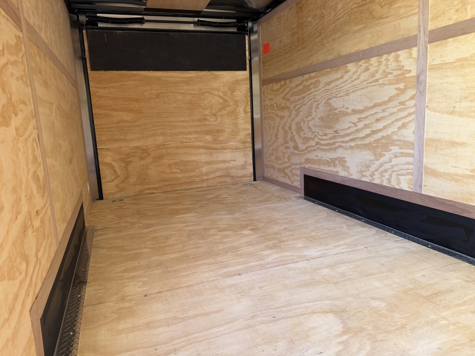 New #056552 2027 FOREST RIVER TA3 7 X 16 TANDEM AXLE 10K ENCLOSED W/ REAR RAMP DOOR